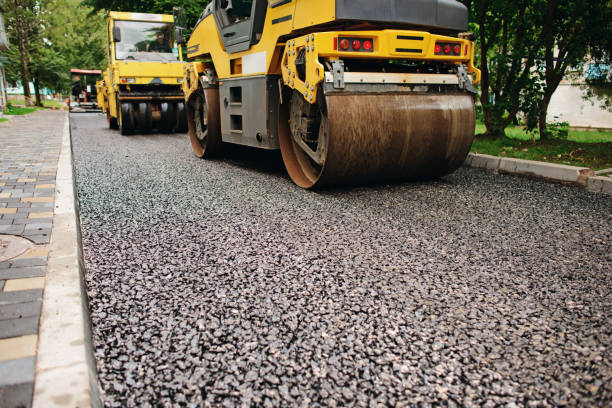 Best Driveway Paving Contractor  in Coats Bend, AL